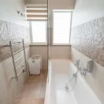 Stunning Seafront Flat In Apartment
