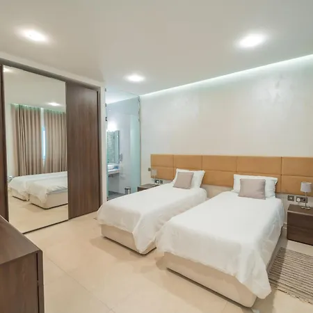 Stunning Seafront Flat In 公寓 斯利马