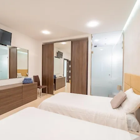 Stunning Seafront Flat In